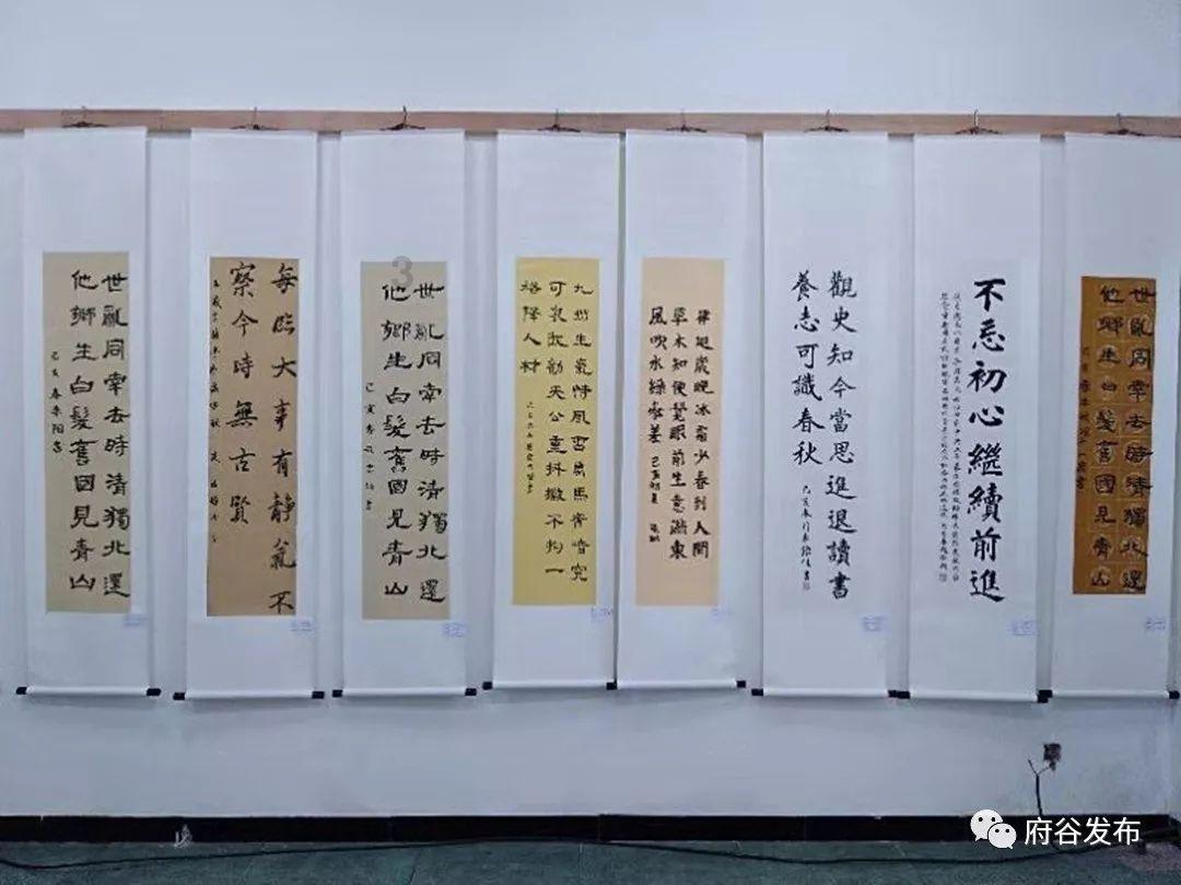 下载考驾照科目一全部试题收费吗
